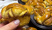 Skořicové pletánky kanelbullar