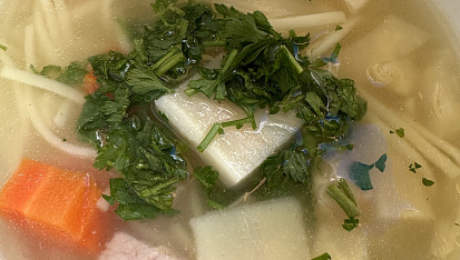 Slepice v nudlích, Slepičí ♥️