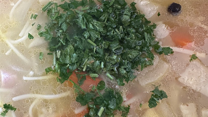 Slepice v nudlích, Slepičí ♥️