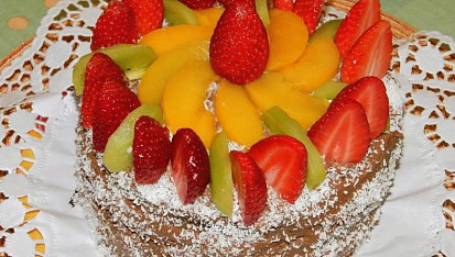 Jednoduchý dort s mascarpone a ovocem