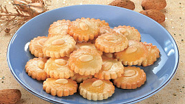 Křehké marcipánky s mandličkou