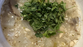 Polévka z pohanky a hub