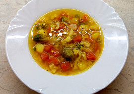 Zeleninová polévka s kmínem a strouháním