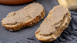 Domácí paštika z vepřových jater