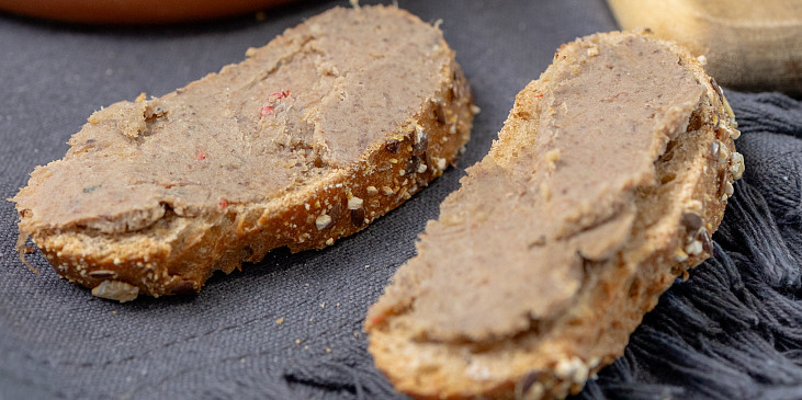 Domácí paštika z vepřových jater