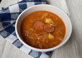 Zelňačka s domácím kysaným zelím