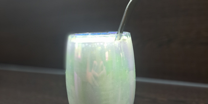 Jednoduchý banánový koktejl