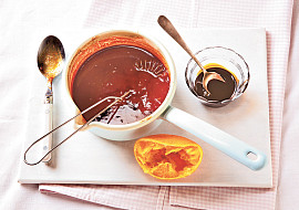 Mexické masové šišky s domácí BBQ omáčkou