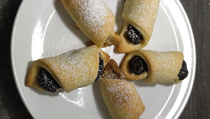 Plněné rohlíčky se zakysanou smetanou