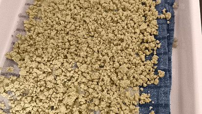 Strouhání do polévky vyrobené v sekáčku (čopru), S petrželkou