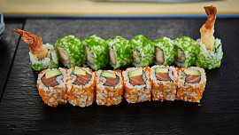 Uramaki sushi podle Richarda Tomáše