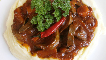 Vepřová játra na červeném víně