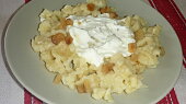 Halusky s tavenym syrem (vynikajici)