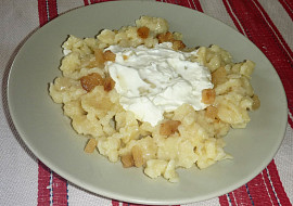 Halusky s tavenym syrem (vynikajici)