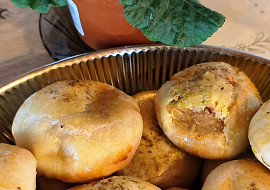 Jogurtové slané plněné bulky