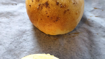 Jogurtové slané plněné bulky