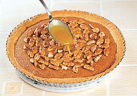 Koláč s medovými ořechy