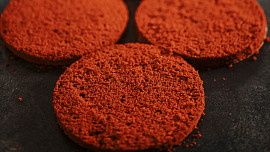 Korpus na Red velvet podle Šárky Divácké