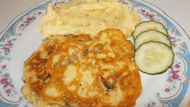 Mozzarellové placky s medvědím česnekem