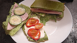 Plňené rukolové palačinky