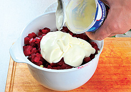 Ruský salát z červené řepy