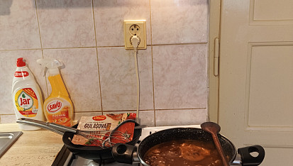 Gulášová polévka z pytlíku