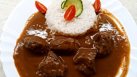 Hovězí klížka na víně