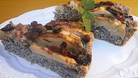 Litý makový koláč s jablky