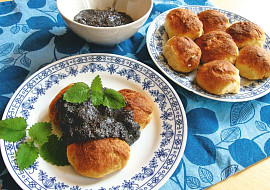 Moumelich s buchtičkami