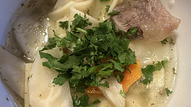 Polévka z hovězí oháňky