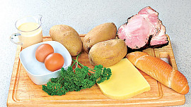 Zapečené plněné brambory s uzeným masem