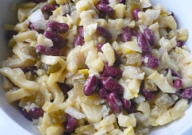 Bramborovo-fazolový salát (Použito o trochu více brambor.)