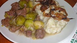 Hovězí na kapustičkách