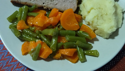 Mrkev s fazolkami