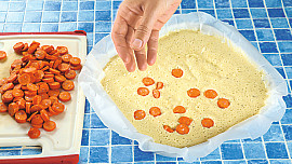 Plzeňská bramborová buchta s párky