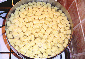 Slovenské šúlance s mákem