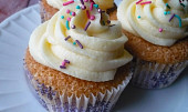 Cupcaky s vanilkovým krémem