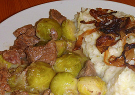 Hovězí na kapustičkách