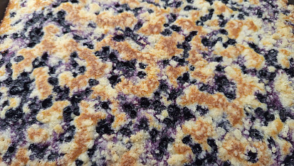 Hrnečková litá borůvková buchta na plech