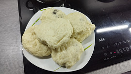 Rakouský kynutý knedlík s povidly (Alpský knedlík)