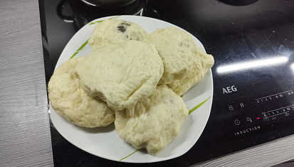 Rakouský kynutý knedlík s povidly (Alpský knedlík)