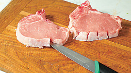 Kotlety na víně se sýrovou šťávou