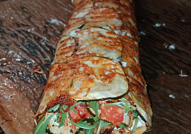 Roláda z cukety s bryndzou a chorizem