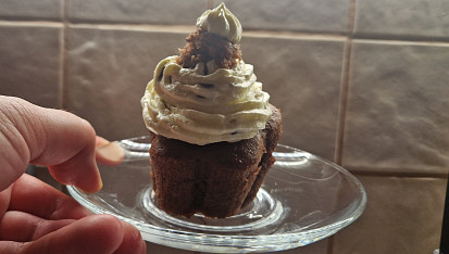 Banánové muffiny s čokoládou a skořicí