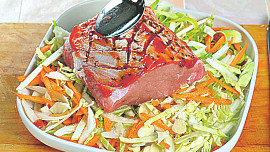 Bavorská pečeně na zelenině