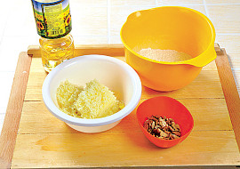 Bramborový chléb s ořechy