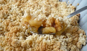 Jablečný crumble z horkovzdušné fritézy