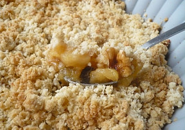 Jablečný crumble z horkovzdušné fritézy