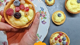 Tartaletky s pudinkovým krémem