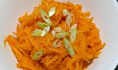 Mrkvový salát pikantní